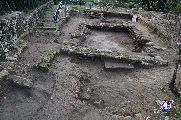 1 scavi oria medievale