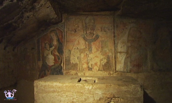 cripta di san mauro oria medievale 3