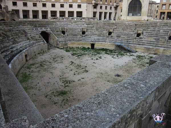 1 anfiteatro romano di lecce