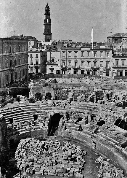 5 anfiteatro romano di lecce