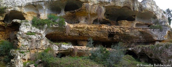 grottaglie, la città delle grotte
